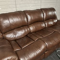 Leather Recliner Set