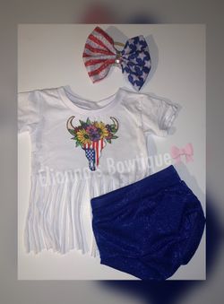 Set 4th of July/ America/size 2T and 3T