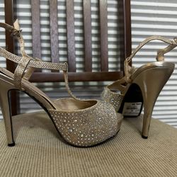 Assorted Heels Size 9.5