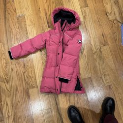 Canada Goose Youth Juniper Parker w/ dust bag