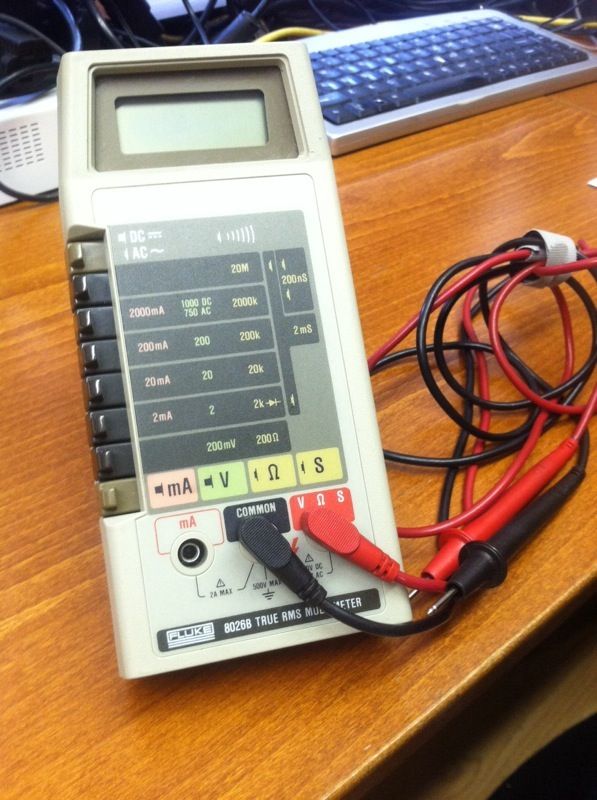 Fluke 8026B true RMS multimeter