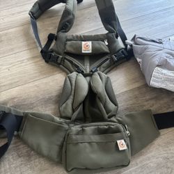 Ergo Baby Omni Cool Air Carrier