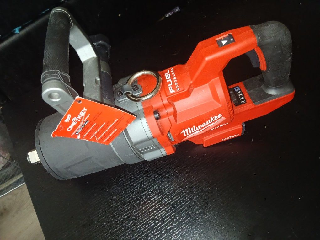 Milwaukee Impact Wrench