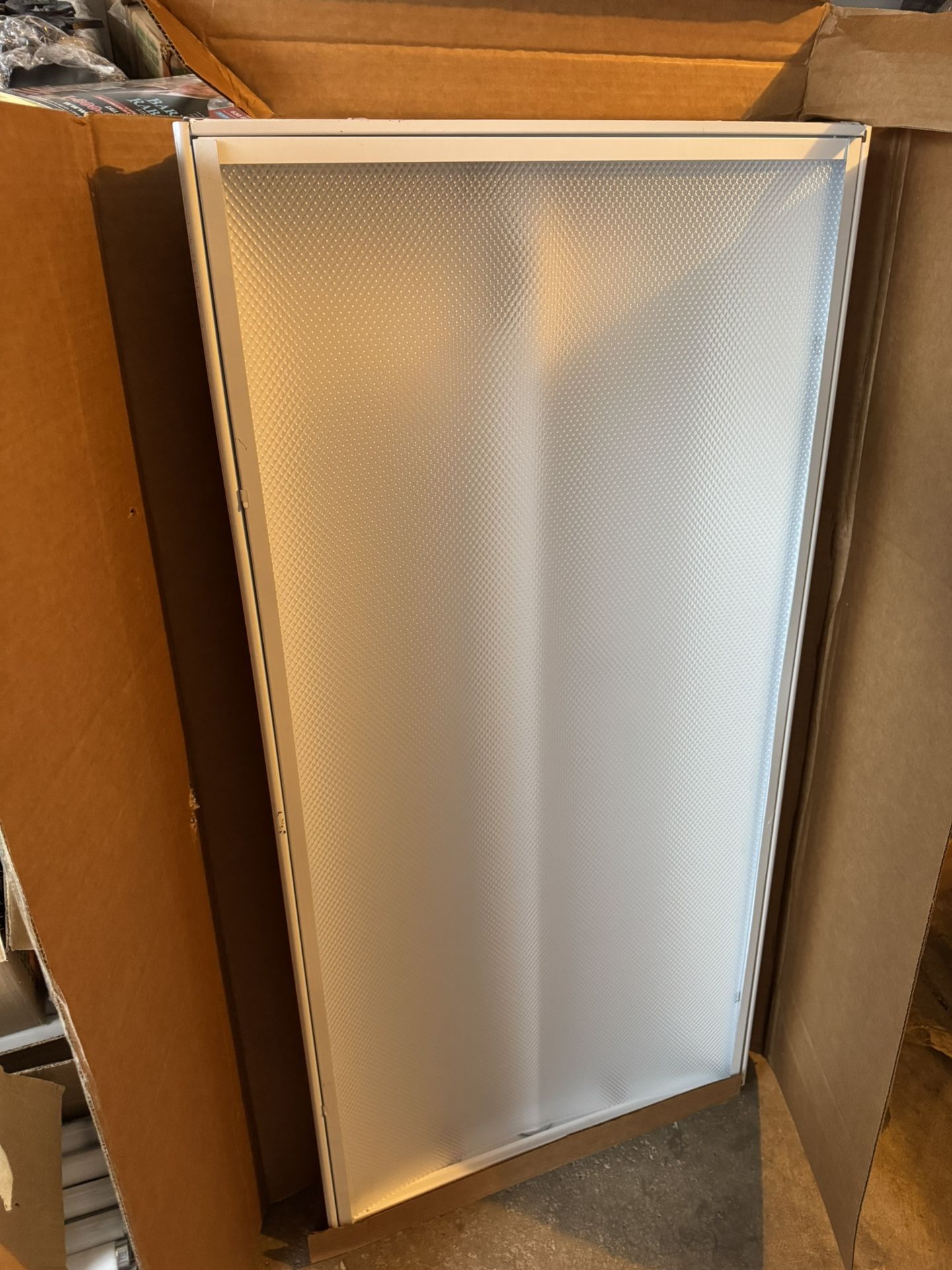 New LED Troffer Light Fixture