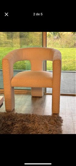 🚨SPECIAL OFFER🚨Chairs to suit your style, brand new. Delivery and financing available.