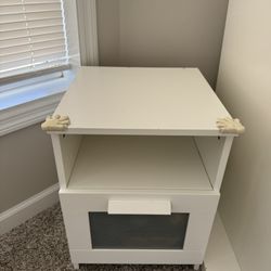 Nightstand 