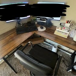 Desk