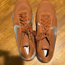 Nike Kobe 10 X TB Orange Blaze Sneakers 813030-802 Shoes Men’s Sz 16.5 UT University Of Texas Color