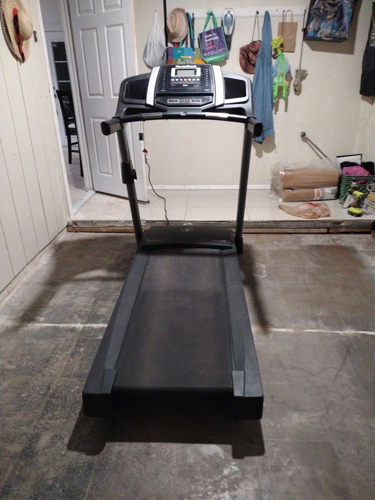 Nordictrack Running Machine