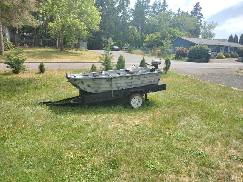 Bass Boat