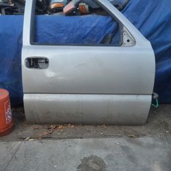 2006 Silverado Suburban Tahoe Yukon Door Shell Part