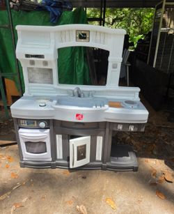 Kids kitchen