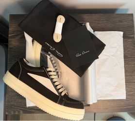 Rick Owens DRKSHDW Low Sneaker - Size ALL (Black/Milk)