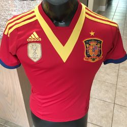 Authentic 2011 Spain Home jersey size S