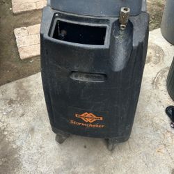 2001 Portable Carpet Cleaner 