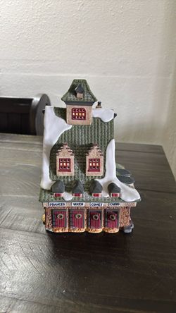 Department 56 “Reindeer Barn”