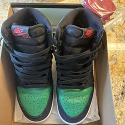 Air Jordan 1 Retro High OG - Pine Green/Black - Size 4.5 Youth