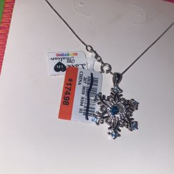 Love in Motion Snowflake Necklace (Limited Edition)