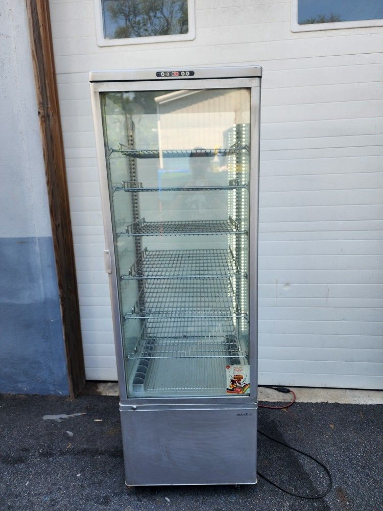 Marchia MVS500 Vertical Standing Refrigerated Cake Display Case 115v 26"w,
