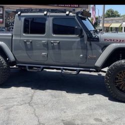 Jeep Wrangler, Gladiator Wheel Tire, Lift Kit Packages