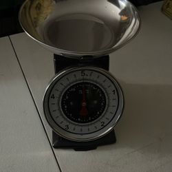 Starfrit Retro Mechanical Scale