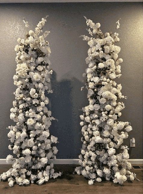 Magical Wedding Decorations – Featuring Exquisite Floral Designs present yes
