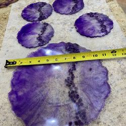 Handmade resin art tray & coaster set - amethyst