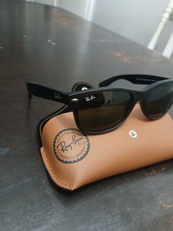 Ray ban wayfarer matte black