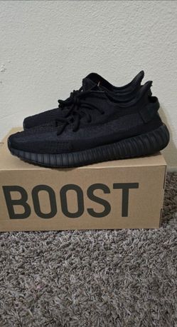 Yeezy Boost 350 V2