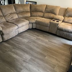 FREE  Sectional Sofa 