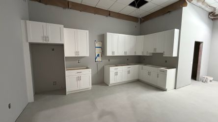New kitchen cabinets