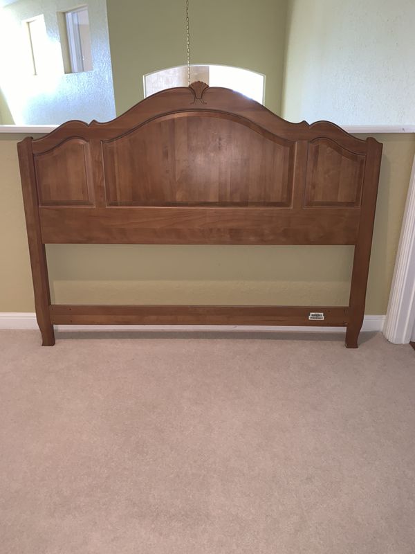 Solid wood Queen headboard for Sale in Fort Lauderdale, FL OfferUp