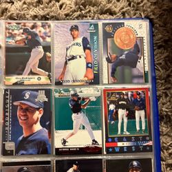 Tons Of Baseball  Cards With Autographs 