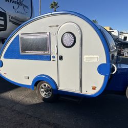 Tab Teardrop Trailer