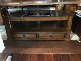 Coffee table and 2 end tables