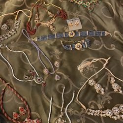 **GORGEOUS INDIAN JEWELRY**