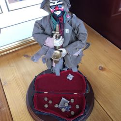 Clown Figurines 