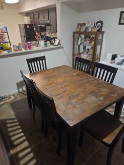 Kitchen table