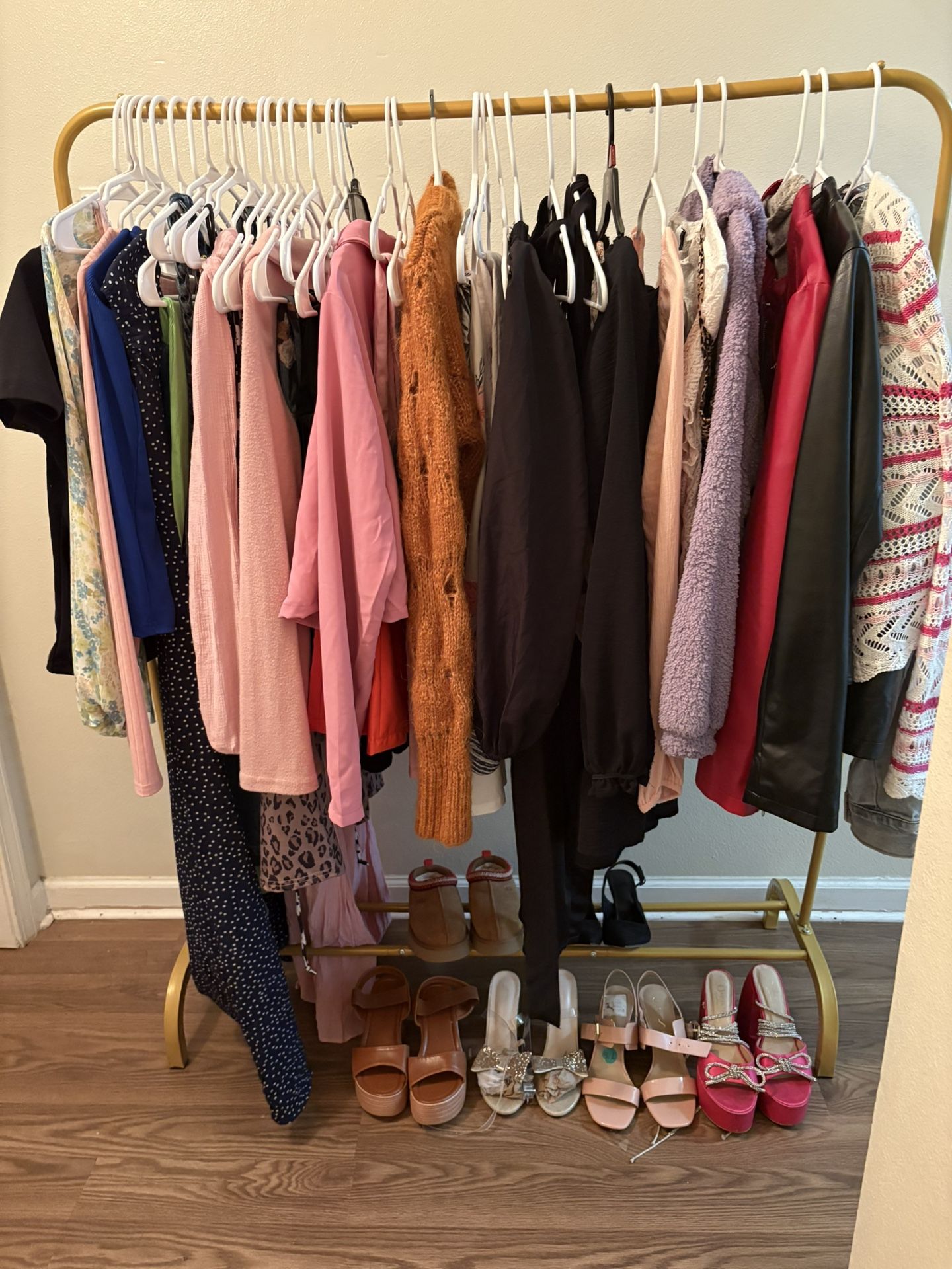Clóset Sale