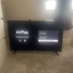 VIZIO D-Series™ 32” Class (31.5" Diag.) Smart TV