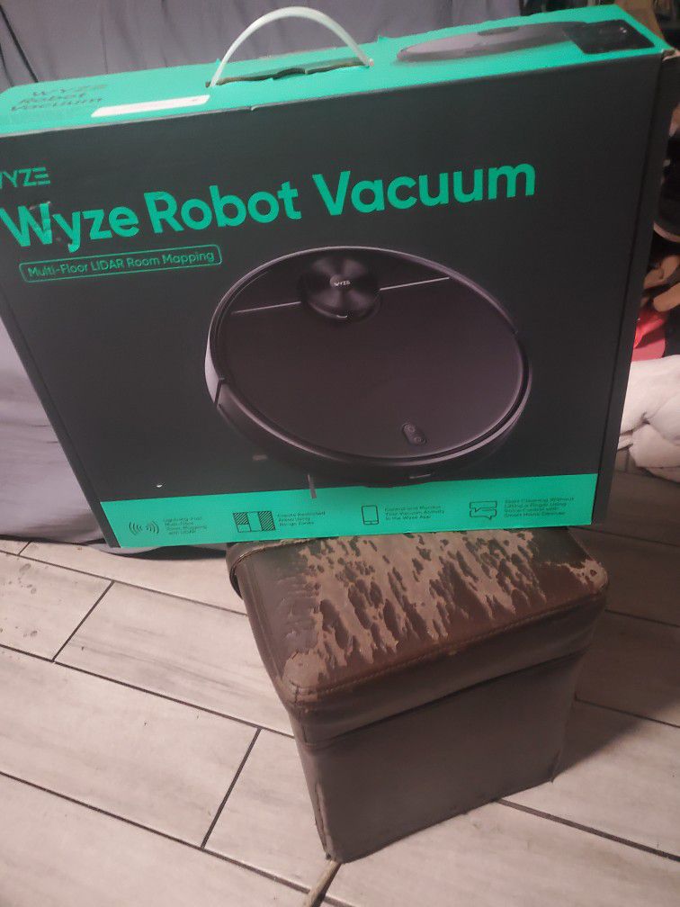 WYZE Robot Vacuum