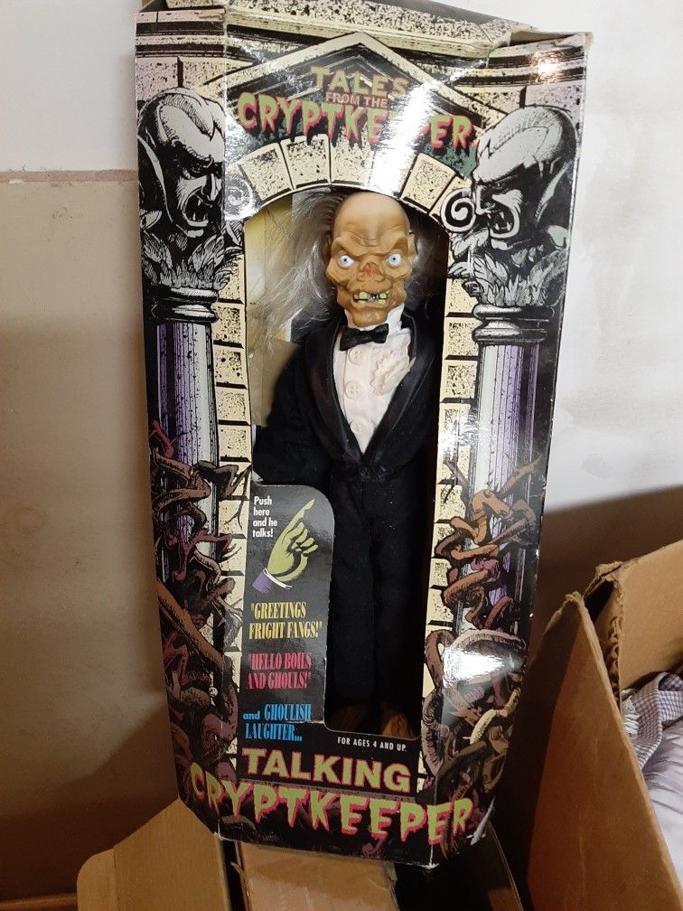 Krypt Keeper Figure