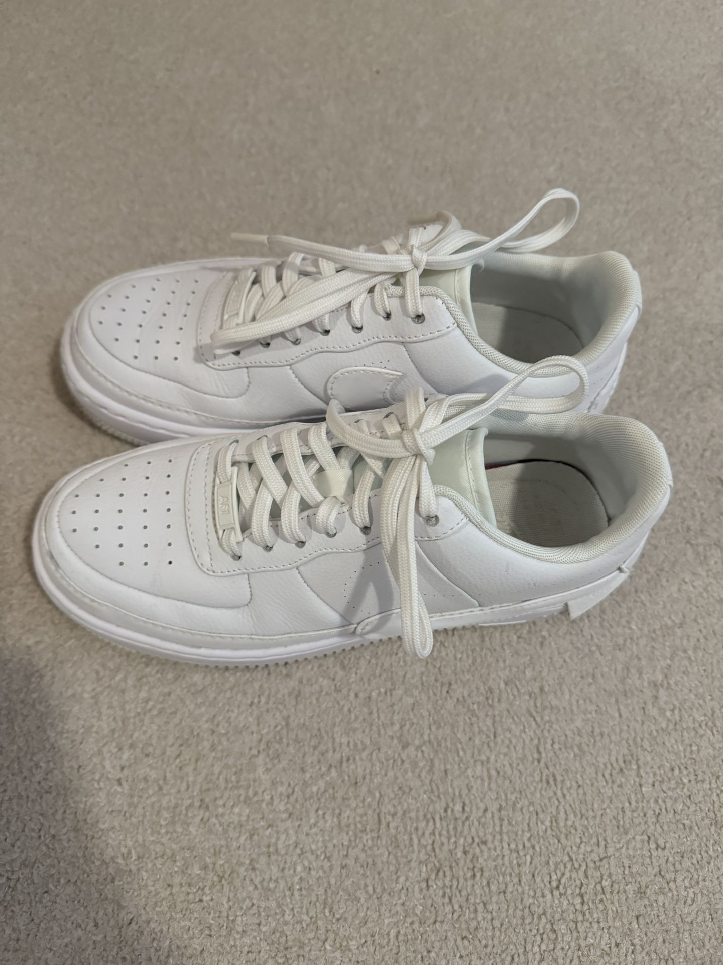 Women’s Nike Air Force 1 Size 8