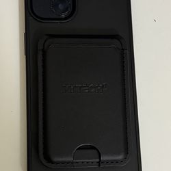 Iphone 14 plus128gb-83% battery life -  fairly good condition free case and magnet wallet included  with box (no cable)