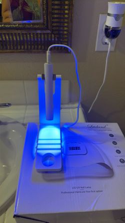 Uv nail lamp and   Pen lamp as well