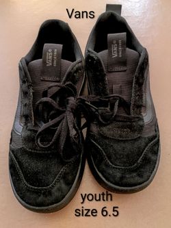 Boys VANS athletic Sneaker Shoes (youth size 6.5)