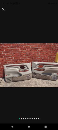 95-00 Cadillac Escalade, Silverado, Tahoe, Yukon Door Panels FRONT* Wood Grain*