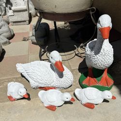 New Set Of Five Ducks Made Out Of Cement Perfect Gift 