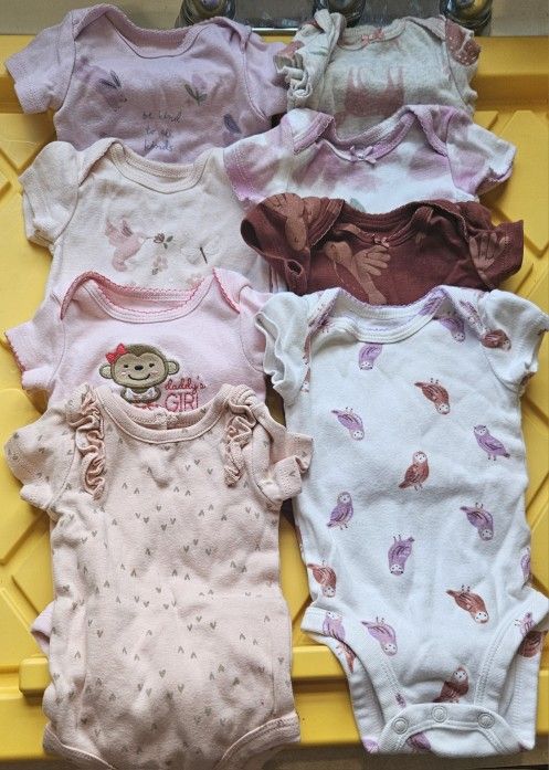 8 Count Carter's Newborn ( 0M ) Baby Girl Onesie Set