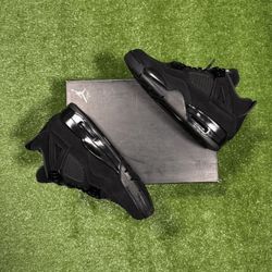 Jordan 4 Black Cat